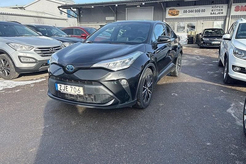Begagnad Toyota C-HR Active 122 HK (89 kW) 2023 Svart SUV