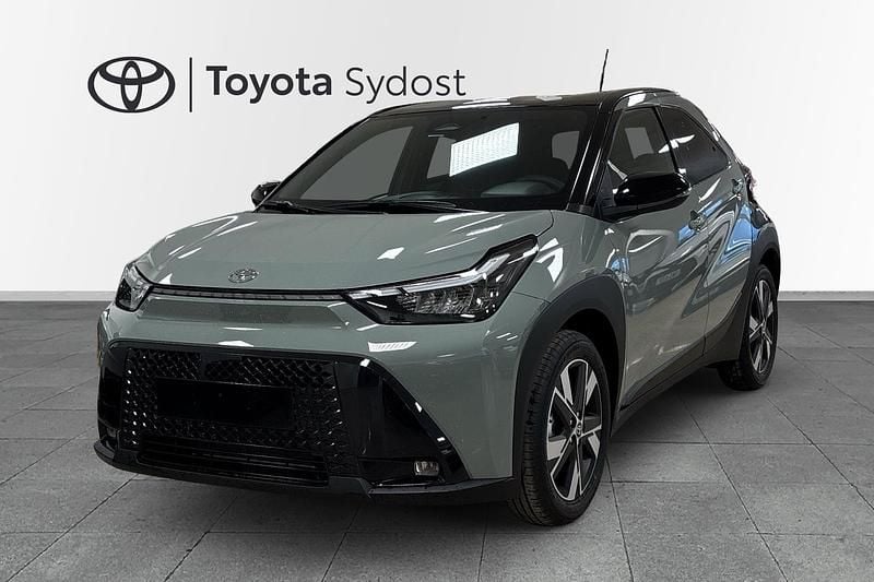 Grön Ny 2026 Toyota Aygo X SUV | 264 800 kr - Bild 1/4