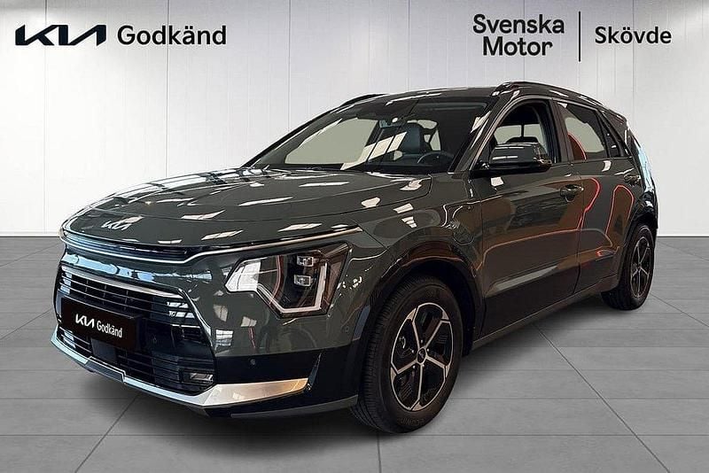 Grön Begagnad 2024 Kia Niro Advance SUV | 399 200 kr (Lite dyr) - Bild 1/4