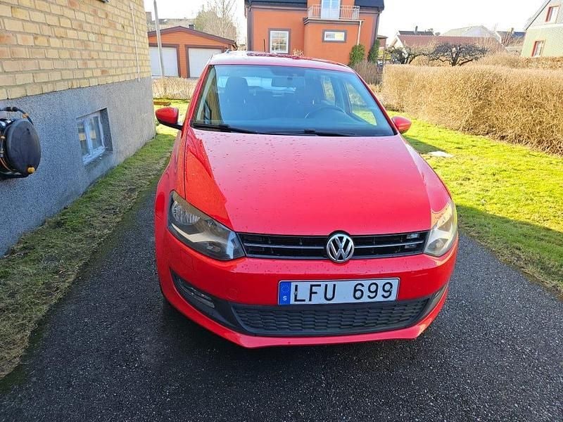 Begagnad VW Polo 90 HK (66 kW) 2013 Halvkombi