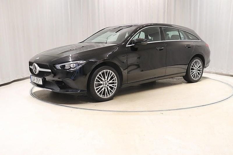 Svart Begagnad 2022 Mercedes CLA250e Shooting Brake Kombi | 269 900 kr (Superpris) - Bild 1/4