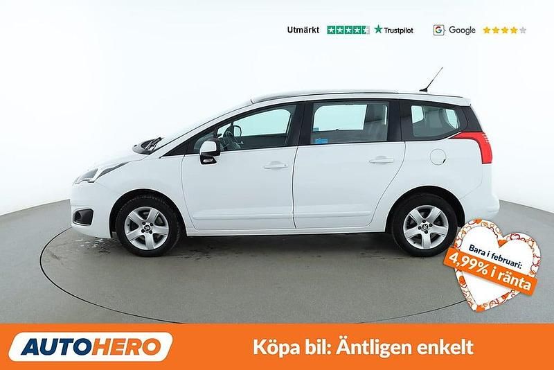 Begagnad Peugeot 5008 Active 121 HK (88 kW) 2016 Vit Kombi