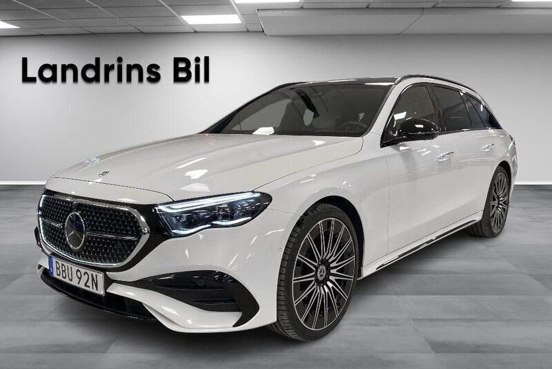 Vit Begagnad 2023 Mercedes E220 AMG Line Premium Plus Kombi | 749 000 kr - Bild 1/4