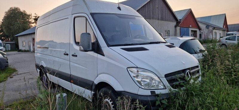 Vit Begagnad 2011 Mercedes Sprinter Van | 50 000 kr - Bild 1/4