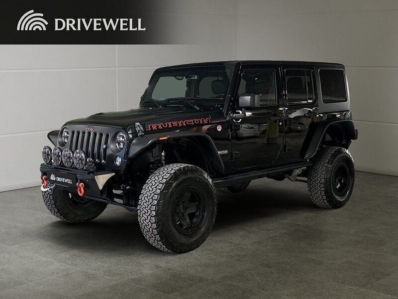 Svart Begagnad 2018 Jeep Wrangler Unlimited Rubicon SUV | 479 000 kr (Marknadspris) - Bild 1/4