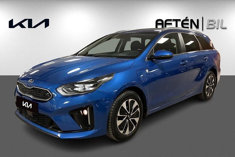 Blå Begagnad 2020 Kia Ceed Advance Halvkombi | 184 800 kr (Marknadspris) - Bild 1/3