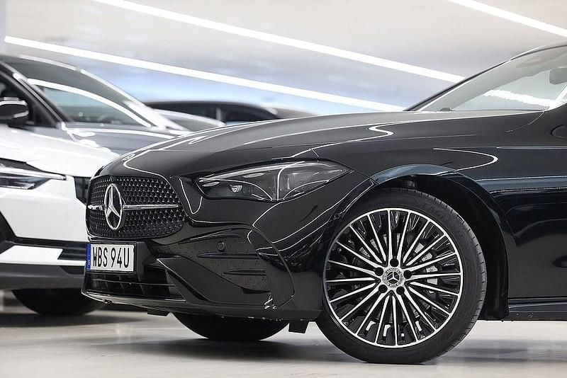 Begagnad Mercedes CLE300 Premium Plus 258 HK (189 kW) 2024 Svart Cab
