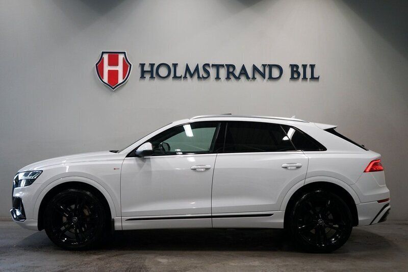 Vit Begagnad 2018 Audi Q8 S-Line SUV | 559 900 kr (Dyr) - Bild 1/4