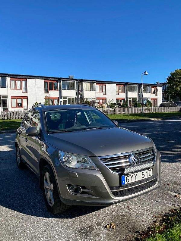 Begagnad 2010 VW Tiguan SUV | 58 000 kr (Marknadspris) - Bild 1/4