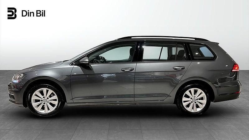 Begagnad VW Golf VIII 150 HK (110 kW) 2020 Mörkgrå Kombi