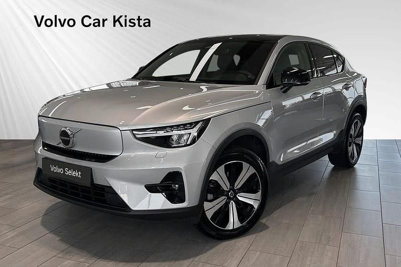 Silver Begagnad 2023 Volvo C40 Plus SUV | 349 900 kr (Marknadspris) - Bild 1/4