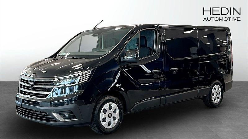 Svart (black) Ny 2025 Renault Trafic Van | 449 875 kr (Marknadspris) - Bild 1/4