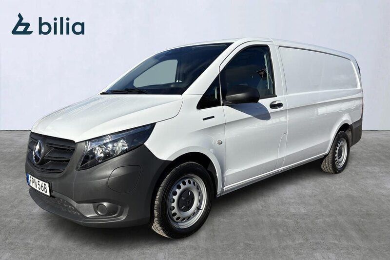 Vit Begagnad 2024 Mercedes e-Vito Minibuss | 419 900 kr - Bild 1/4