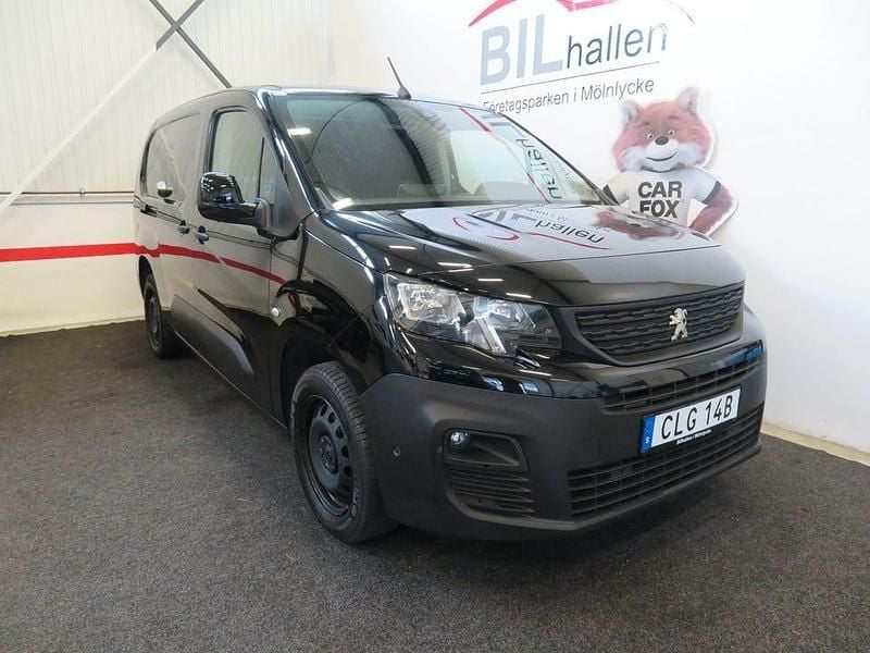 Svart Begagnad 2022 Peugeot Partner Van | 159 000 kr (Marknadspris) - Bild 1/4