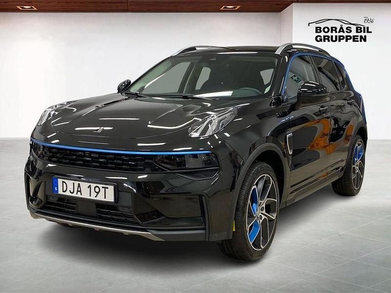 Svart Begagnad 2022 Lynk & Co 01 SUV | 279 000 kr (Marknadspris) - Bild 1/4