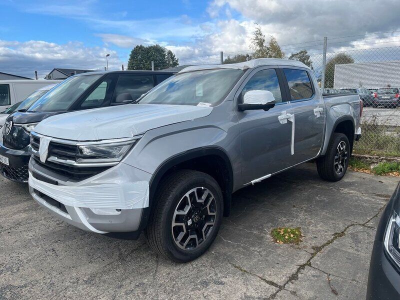 Silver Ny 2024 VW Amarok Style Pickup | 741 900 kr (Superpris) - Bild 1/2