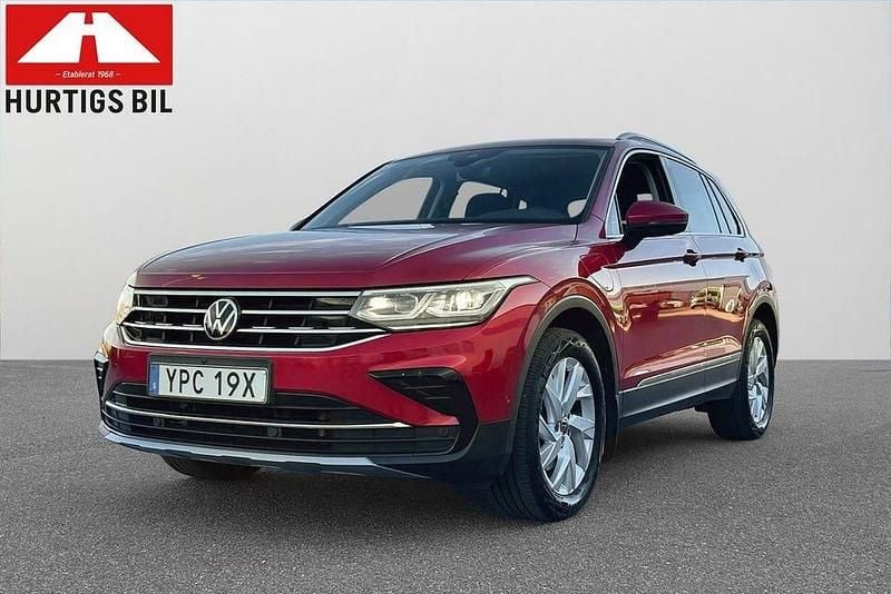 Röd Begagnad 2022 VW Tiguan Elegance SUV | 268 900 kr (Bra pris) - Bild 1/4