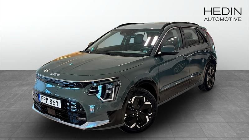 Grön (green) Begagnad 2022 Kia e-Niro 2 SUV | 309 900 kr (Lite dyr) - Bild 1/4