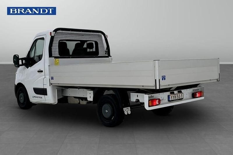 Begagnad Renault Master 171 HK (125 kW) 2019 Vit Pickup