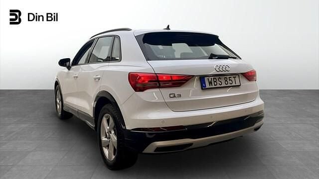 Begagnad Audi Q3 Advanced 150 HK (110 kW) 2024 Vit SUV