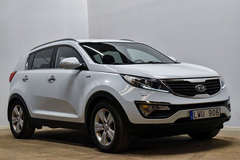 Vit Begagnad 2011 Kia Sportage EX SUV | 98 800 kr (Marknadspris) - Bild 1/4