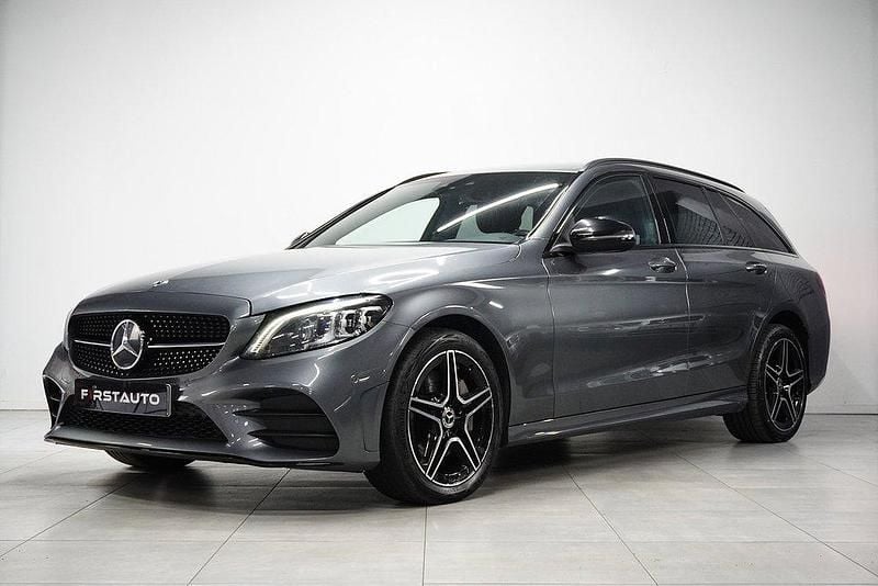 Begagnad Mercedes C300e AMG line 306 HK (225 kW) 2020 Grå Kombi