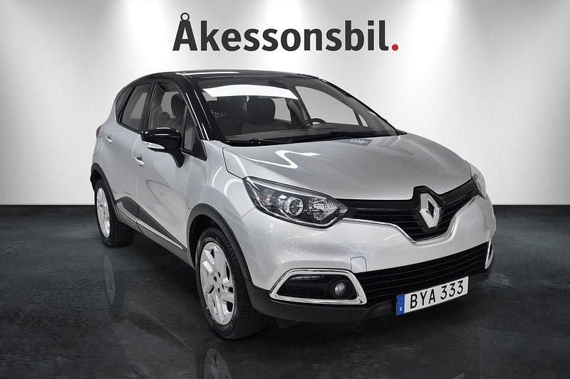 Silver Begagnad 2014 Renault Captur SUV | 104 900 kr (Lite dyr) - Bild 1/4