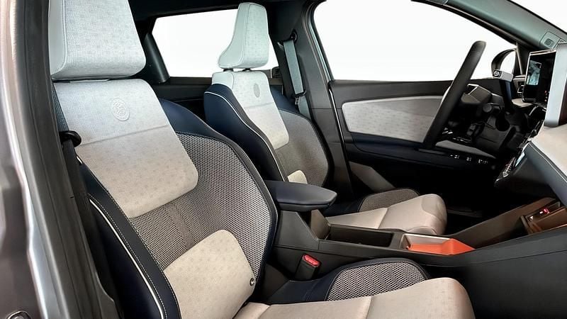 Ny Renault 5 E-Tech 100 kW (136 HK) 2026 Grå