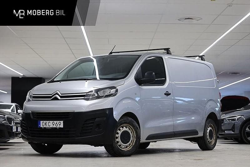 Silver Begagnad 2016 Citroën Jumpy Minibuss | 129 900 kr (Bra pris) - Bild 1/3
