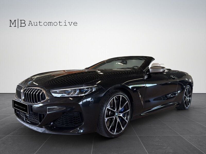 Svart Begagnad 2021 BMW M850 Comfort Edition Sportkupé | 924 900 kr (Dyr) - Bild 1/4