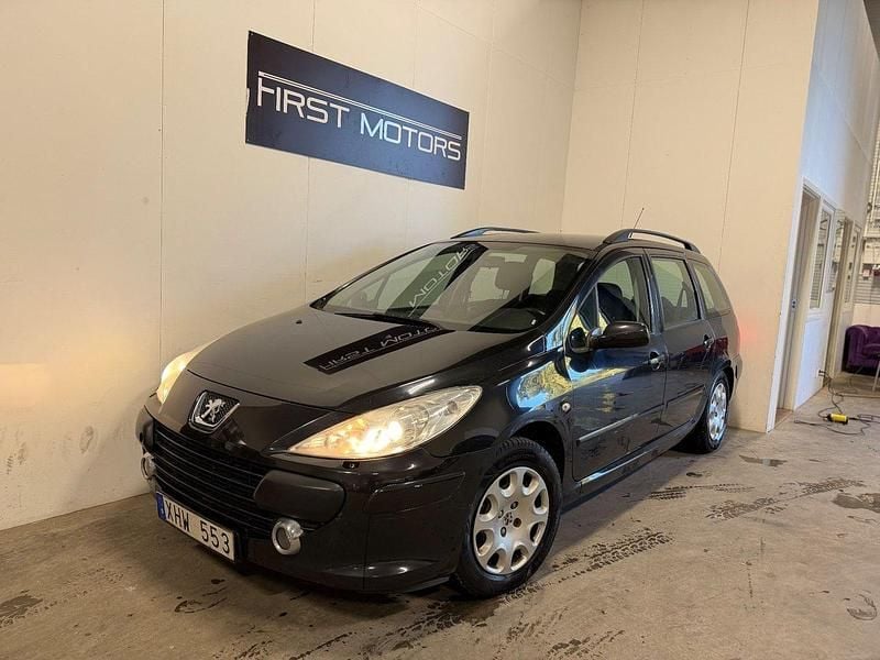 Svart Begagnad 2005 Peugeot 307 Kombi | 19 990 kr (Marknadspris) - Bild 1/4