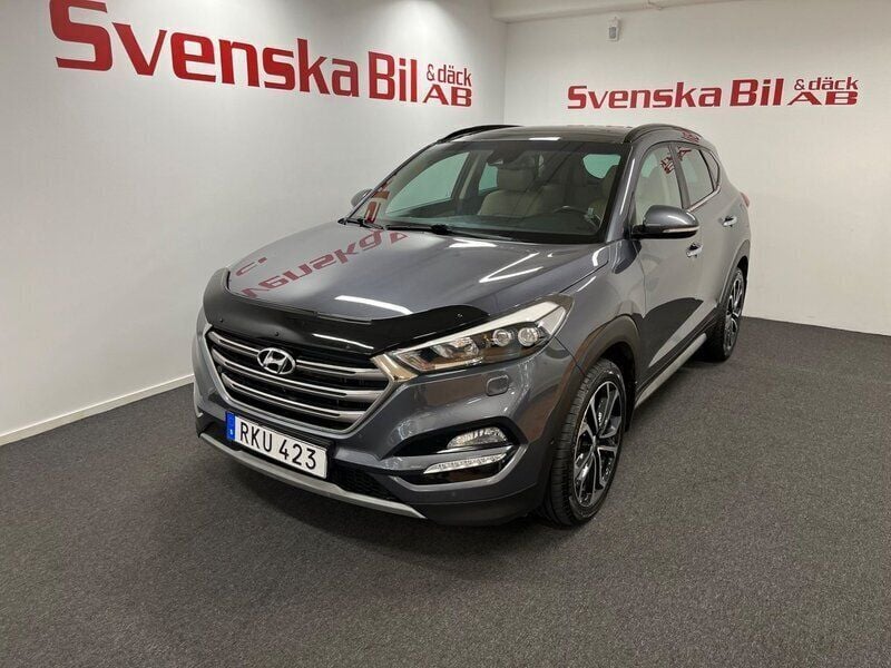 Mörkgrå Begagnad 2017 Hyundai Tucson Premium SUV | 189 000 kr (Marknadspris) - Bild 1/4