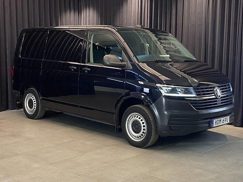 Svart Begagnad 2020 VW T6.1 Van | 249 000 kr (Bra pris) - Bild 1/4