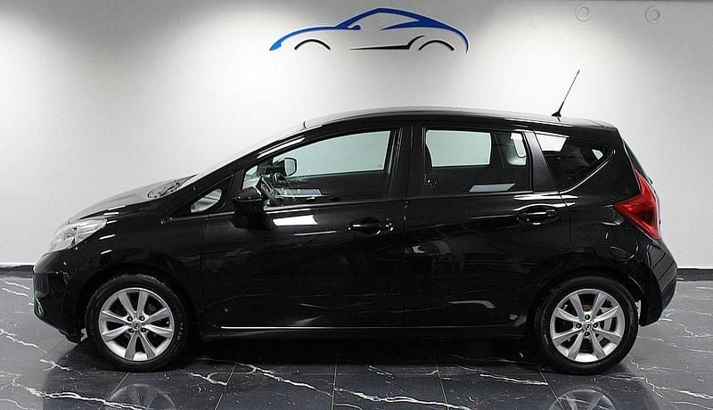 Svart Begagnad 2014 Nissan Note S Halvkombi | 74 900 kr (Bra pris) - Bild 1/4
