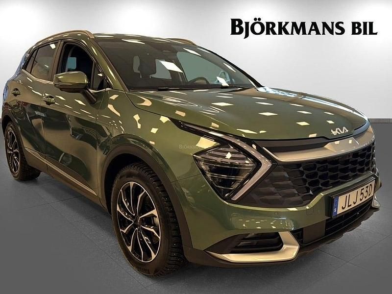 Begagnad Kia Sportage Advance 160 HK (117 kW) 2024 /exg/ experience green SUV
