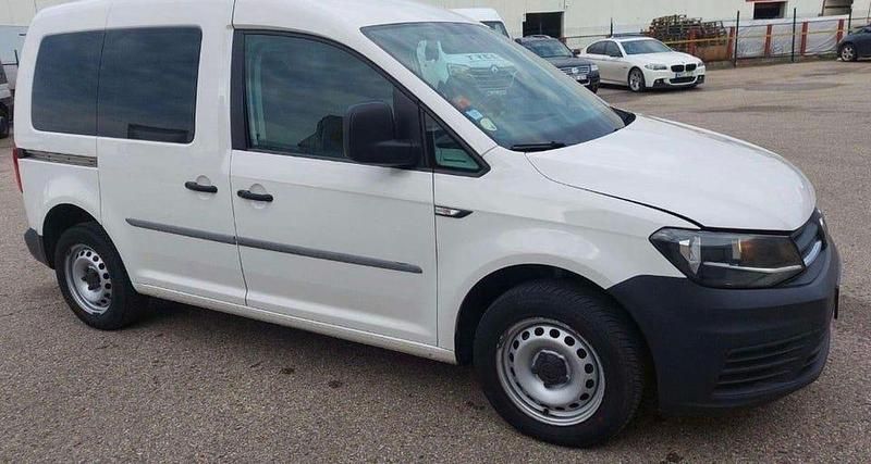 Begagnad 2017 VW Caddy Minibuss | 185 000 kr - Bild 1/4