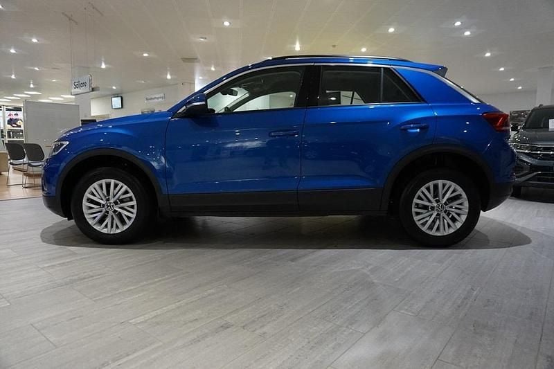 Begagnad VW T-Roc 110 HK (80 kW) 2022 Blå SUV