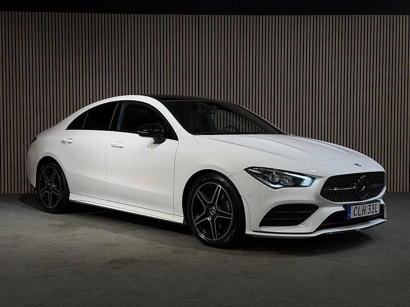 Begagnad Mercedes CLA180 AMG 137 HK (100 kW) 2020 Vit Sedan