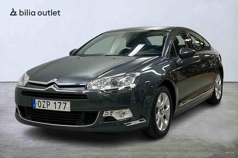 Grå Begagnad 2016 Citroën C5 Sedan | 109 900 kr - Bild 1/1