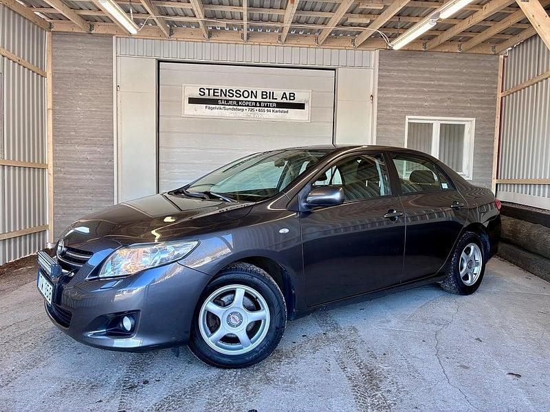 Begagnad Toyota Corolla 124 HK (91 kW) 2008 Grå Sedan