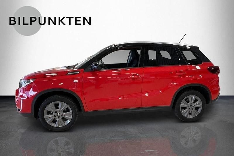 Begagnad Suzuki Vitara 129 HK (94 kW) 2020 Röd/svart tak SUV