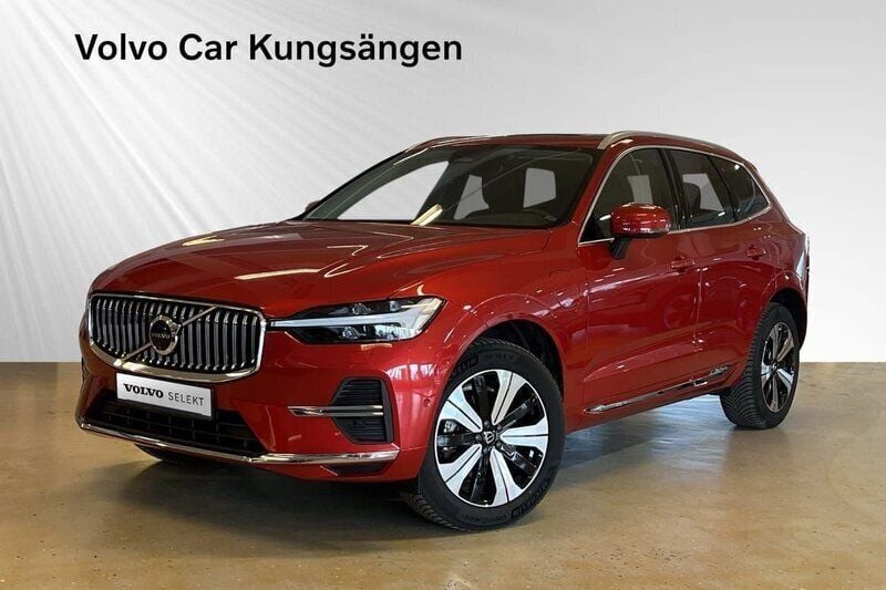 Röd Begagnad 2023 Volvo XC60 Plus SUV | 499 900 kr (Marknadspris) - Bild 1/3