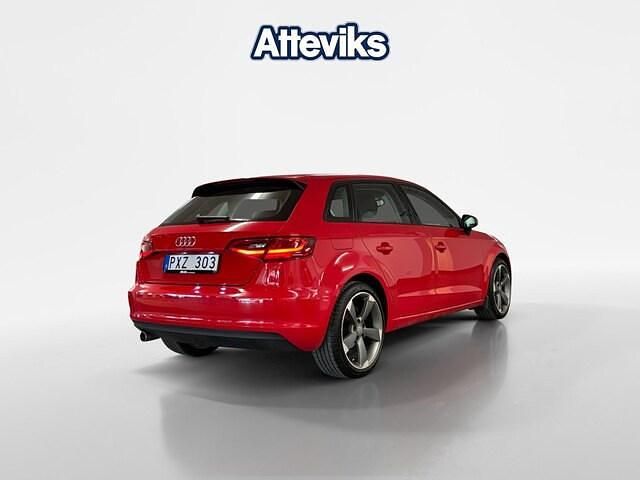 Begagnad Audi A3 Proline 106 HK (77 kW) 2013 Röd