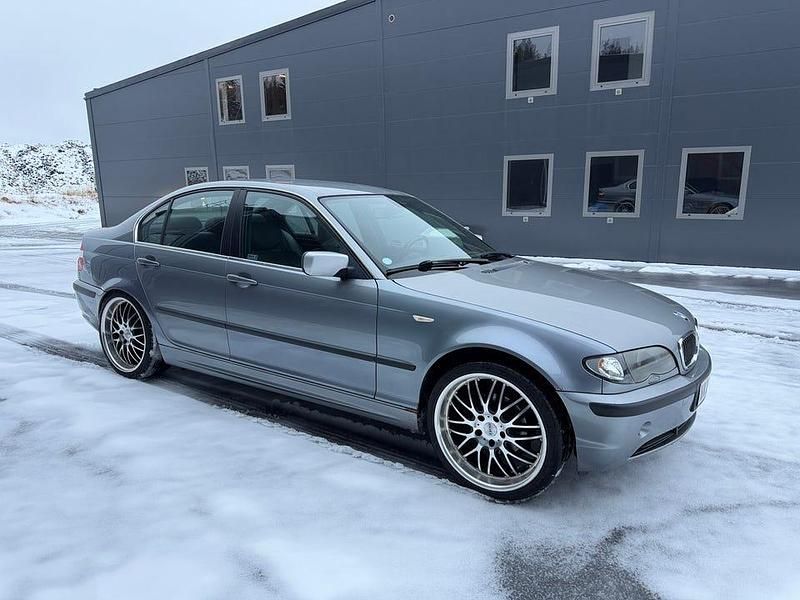 Begagnad BMW 320 170 HK (125 kW) 2005