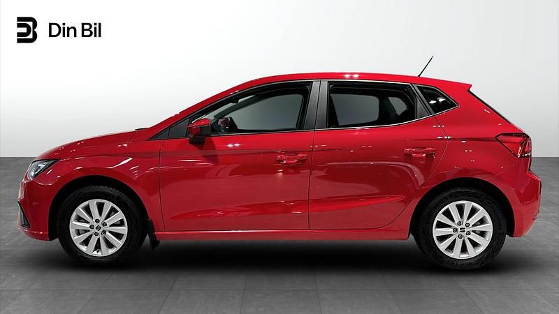 Begagnad Seat Ibiza Style 111 HK (81 kW) 2024 Röd (pure red) Halvkombi