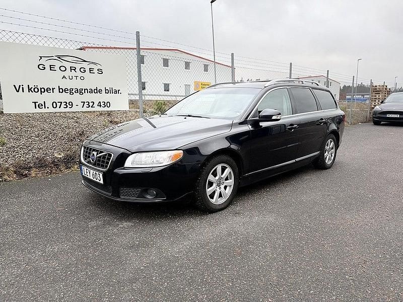 Begagnad Volvo V70 Summum 109 HK (80 kW) 2010 Svart Kombi