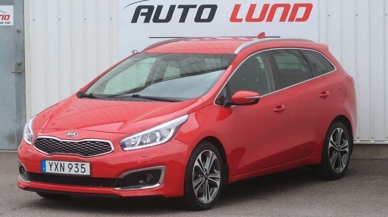 Röd Begagnad 2018 Kia Ceed Sportswagon Kombi | 125 000 kr (Marknadspris) - Bild 1/4