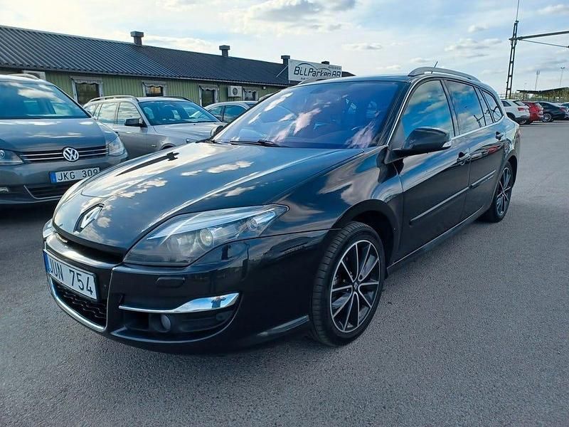 Svart Begagnad 2013 Renault Laguna GrandTour Kombi | 44 900 kr (Marknadspris) - Bild 1/4