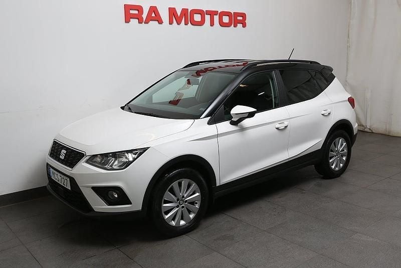 Vit Begagnad 2018 Seat Arona Style SUV | 119 900 kr (Marknadspris) - Bild 1/3