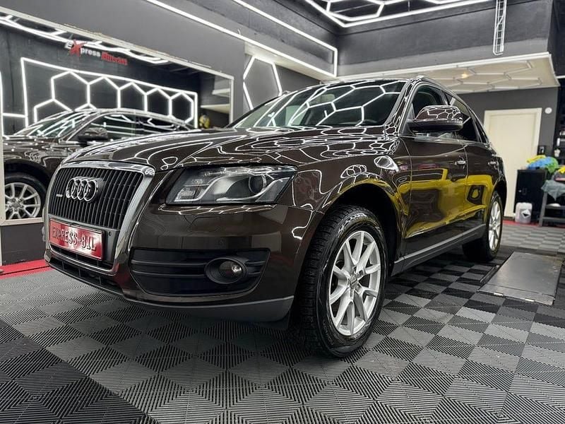 Brun Begagnad 2011 Audi Q5 Design SUV | 115 000 kr (Marknadspris) - Bild 1/4